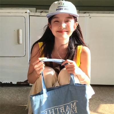 好莱坞诈骗女王